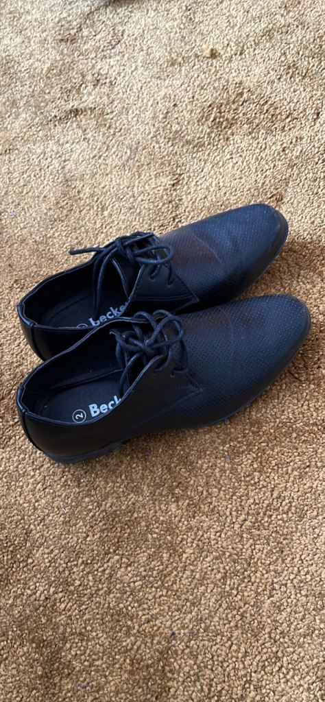 Boys boots size 2 UK