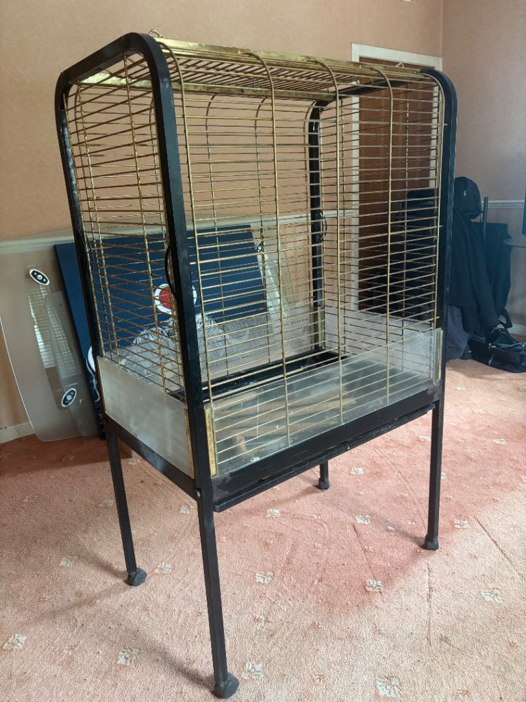 Bird cage