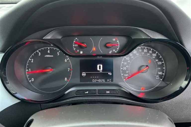 2021 Vauxhall Crossland X 1.2T [110] Griffin 5dr [6 Spd] [Start Stop] HATCHBACK PETROL Manual