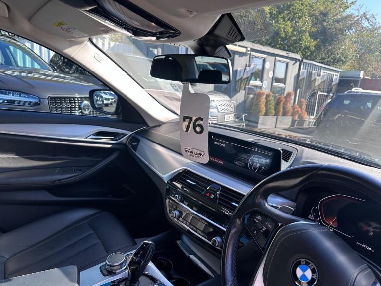 2019 BMW 5 Series 3.0 530d SE Auto xDrive Euro 6 (s/s) 4dr SALOON Diesel Automatic