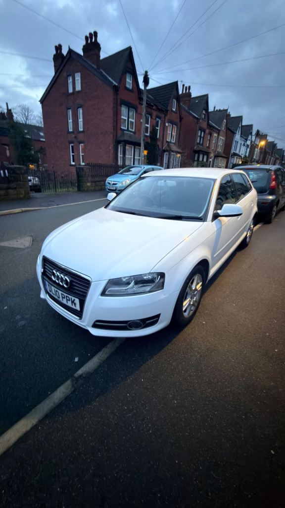 Audi, A3, Hatchback, 2010, Manual, 1598 (cc), 5 doors