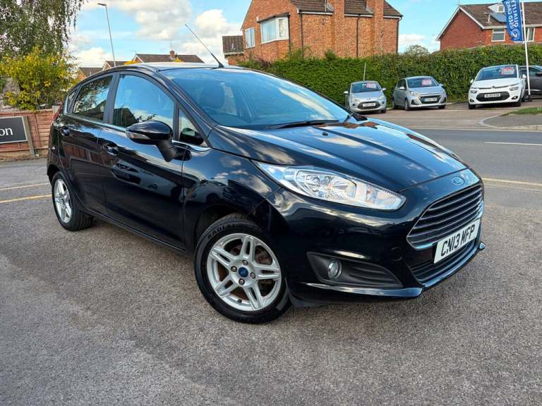 2013 Ford Fiesta 1.25 Zetec Hatchback 5dr Petrol Manual Euro 5 (82 ps) Hatchback Petrol Manual