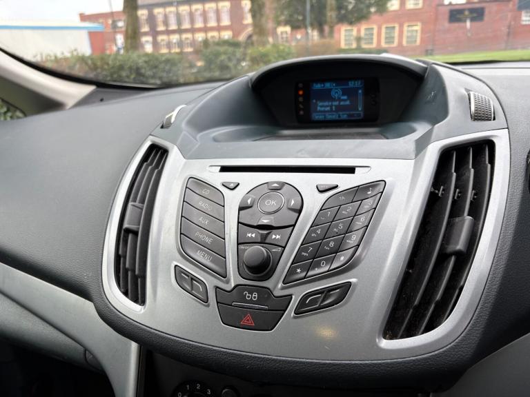 2012 Ford C-Max 1.6 ZETEC 5DR PETROL *PARKING SENSORS *DAB *BLUETOOTH *ARM REST MPV Petrol Manual