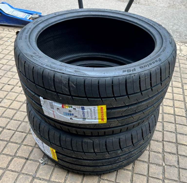MATCHING PAIR 2X 285/35 ZR 20 104W XL KUSTONE PASSION P9S NEW TYRES