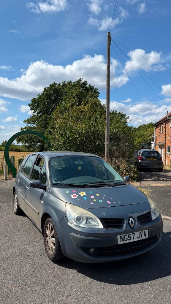 Renault, SCENIC, MPV, 2007, Manual, 1598 (cc), 5 doors