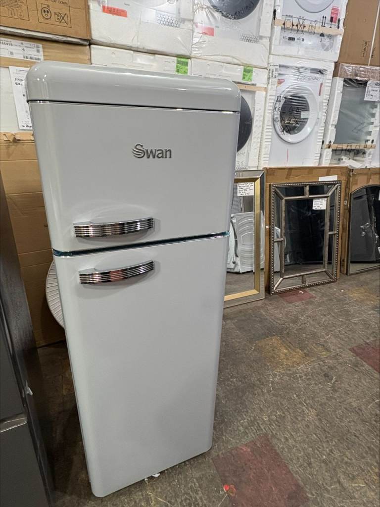 RETRO SWAN-150CM -70/30 SMALL  GREY FRIDGE FREEZER-208L-FAST FREEZE-QUIET- EX DISPLAY