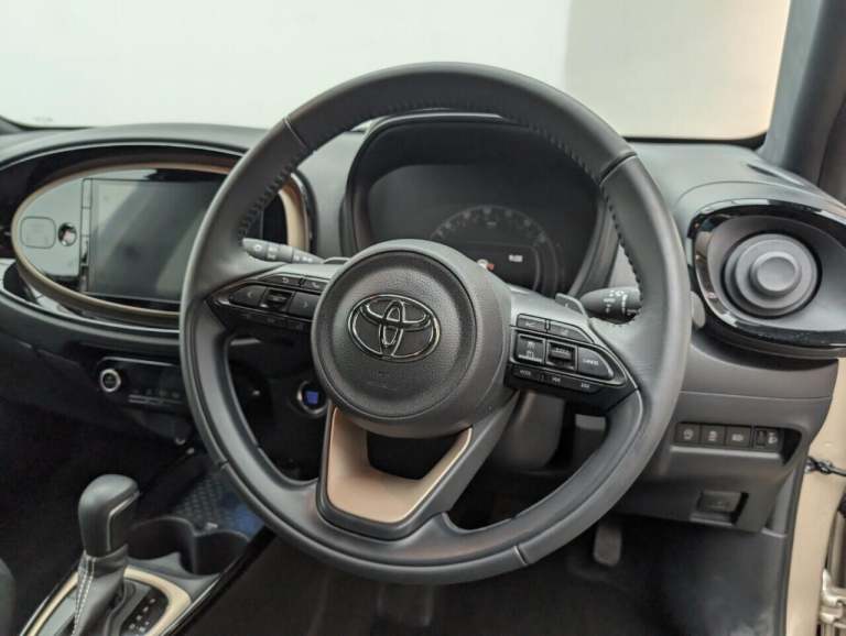 2022 Toyota Aygo X 1.0 VVT-i Exclusive Hatchback 5dr Petrol x-shift Euro 6 (s/s) (72 ps) NAVIG HA...