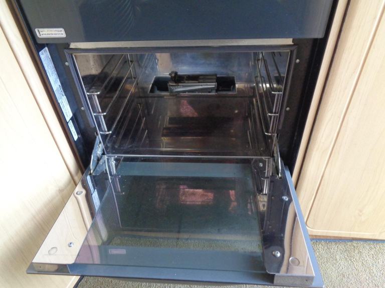 Auto-Sleepers Nuevo 2 Berth Peugeot Boxer DIESEL MANUAL 2004