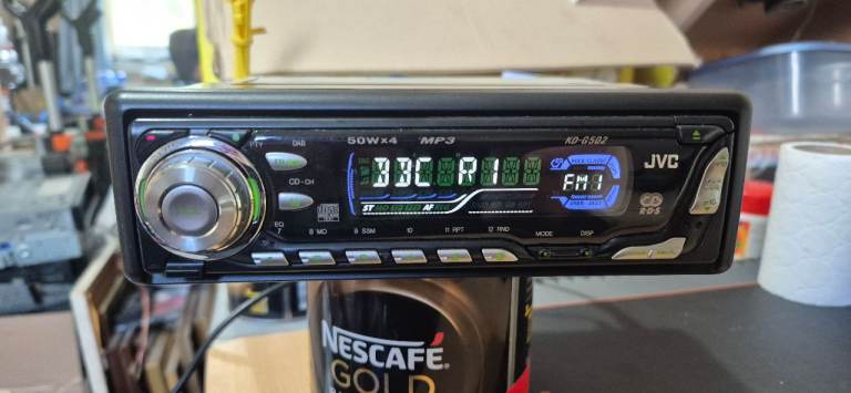 JVC KD-G502 in car CD MP3 radio