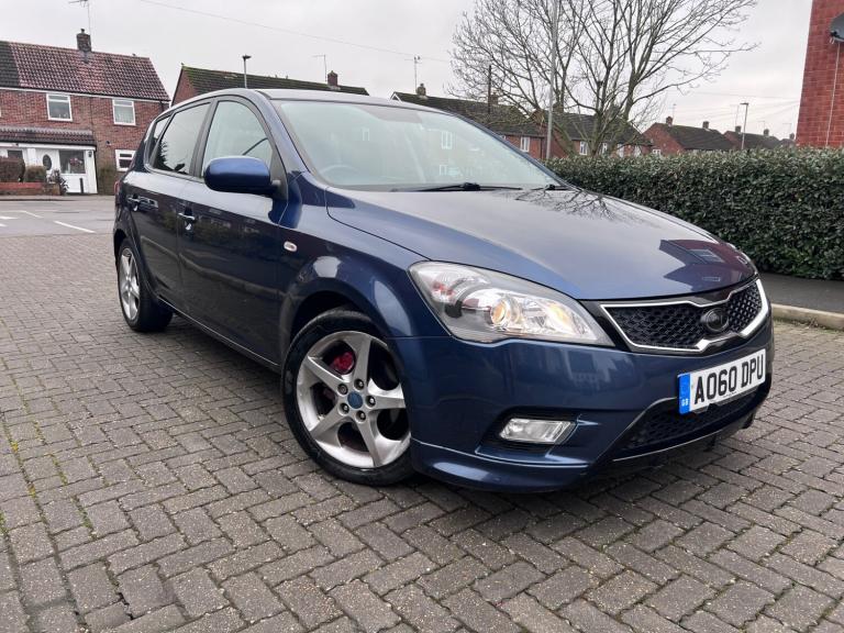 2010 Kia Ceed 1.6 CRDi 3 5dr Auto HATCHBACK Diesel Automatic