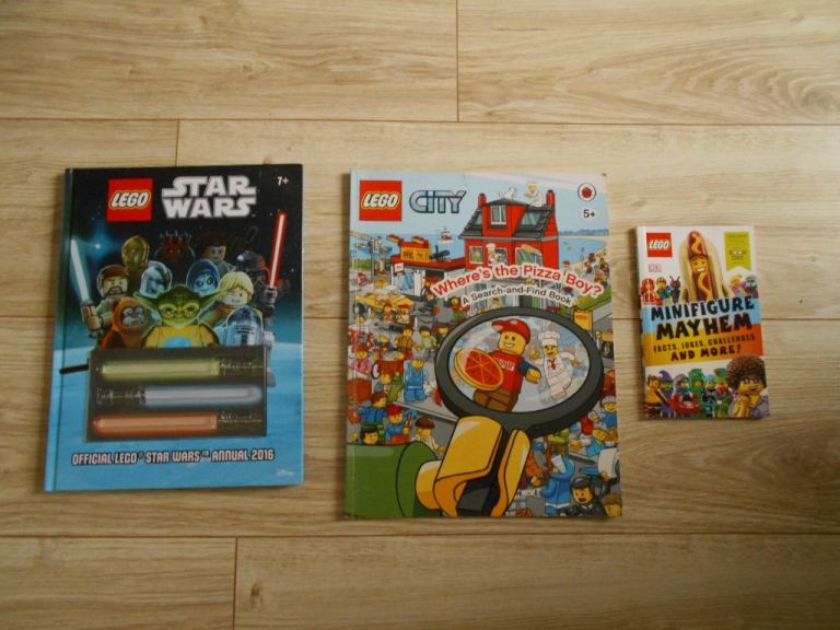 JOB LOT OF 4 x LEGO BOOKS