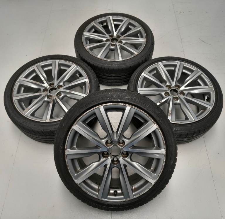 5x100 17" 7.5J GENUINE Audi A1 SPEED LINE alloy wheels with tyres