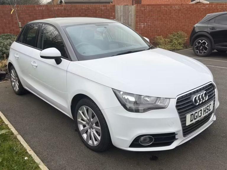 AUDI A1 1.6 TDI Sport 2013