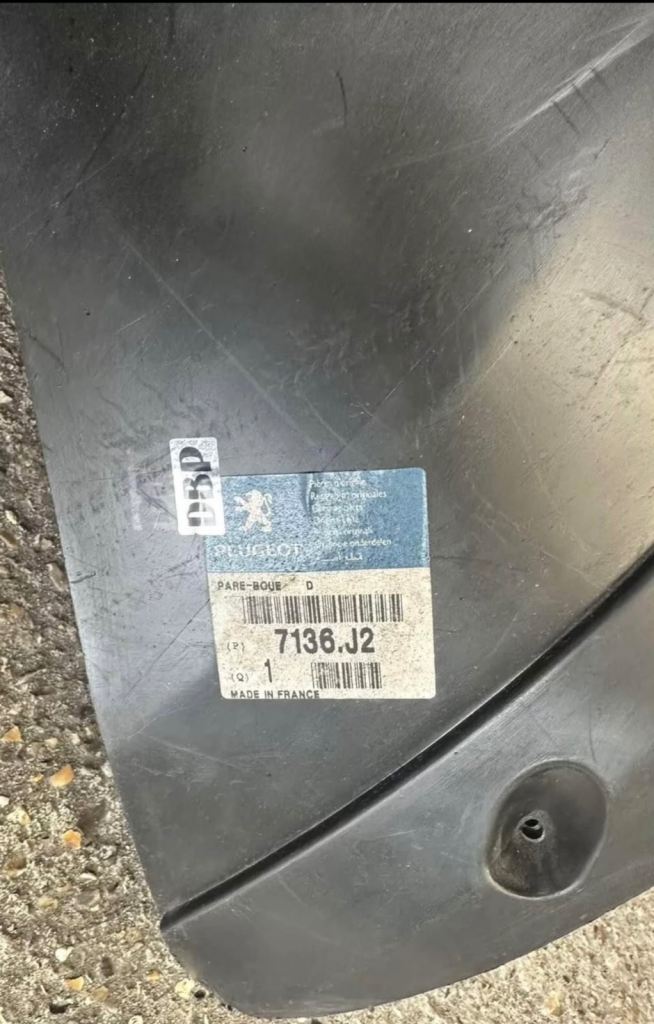 Peugeot 206 Gti Drivers Side Front Bumper Inner Arch shield panel 7136.E 7136.J2