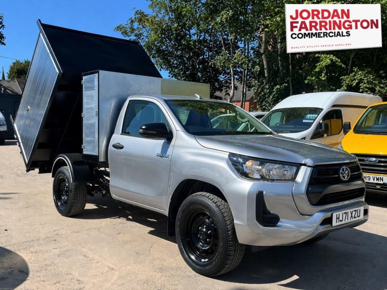 2021 TOYOTA HILUX 2.4 D-4D 4WD SINGLE CAB ARB CHIPPER TIPPER TOOLPO * AIR-CON *