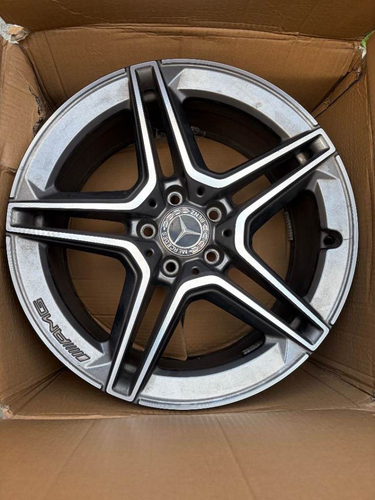 Genuine Mercedes Benz AMG Alloy wheels rims set of 4 for C class W205 A205 Excellent 