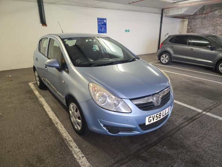 2009 Vauxhall Corsa 1.4 Automatic – £1,200