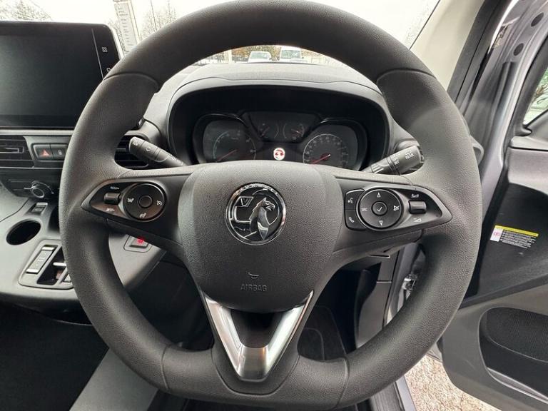 2024 Vauxhall Combo 2300 100kW Prime 50kWh H1 Van Auto PANEL VAN ELECTRIC Automatic