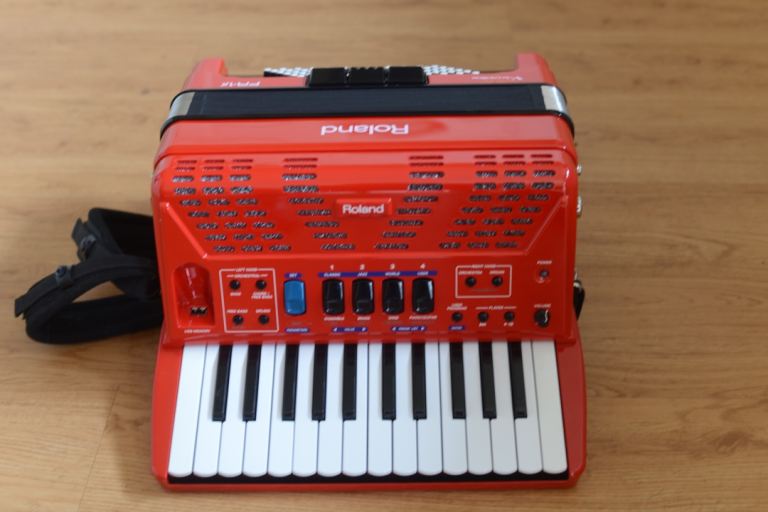 Roland FR-1X Electronic Accordion
