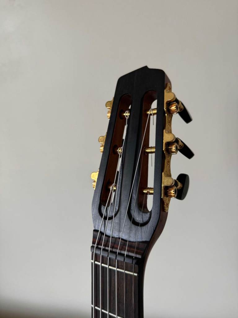 Gypsy Jazz Guitar - Oval Hole - Laurent Berger - All solid wood