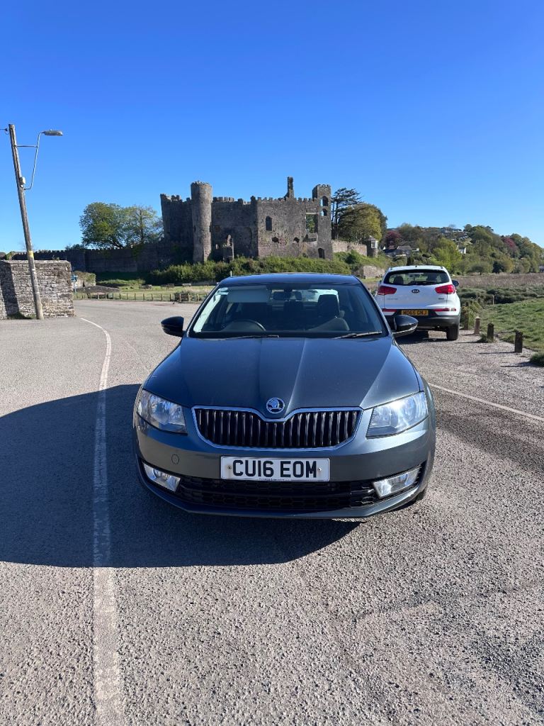 Skoda, OCTAVIA, Hatchback, 2016, Manual, 1968 (cc), 5 doors