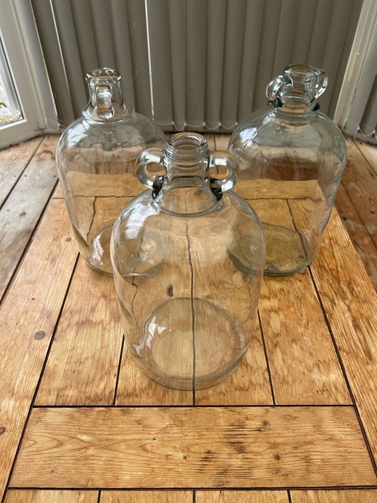Demijohns (1 gallon/8 pints) x3 
