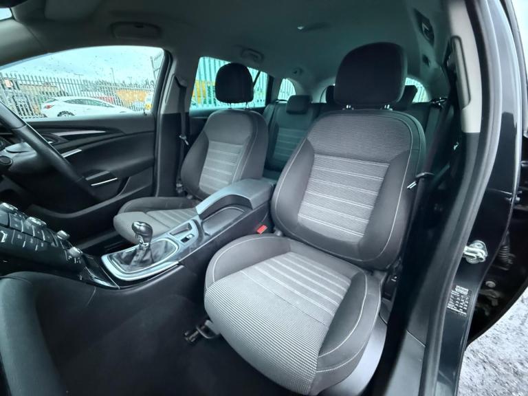 2012 Vauxhall Insignia 2.0 CDTi [160] ecoFLEX SRi 5dr [Start Stop] ESTATE DIESEL Manual