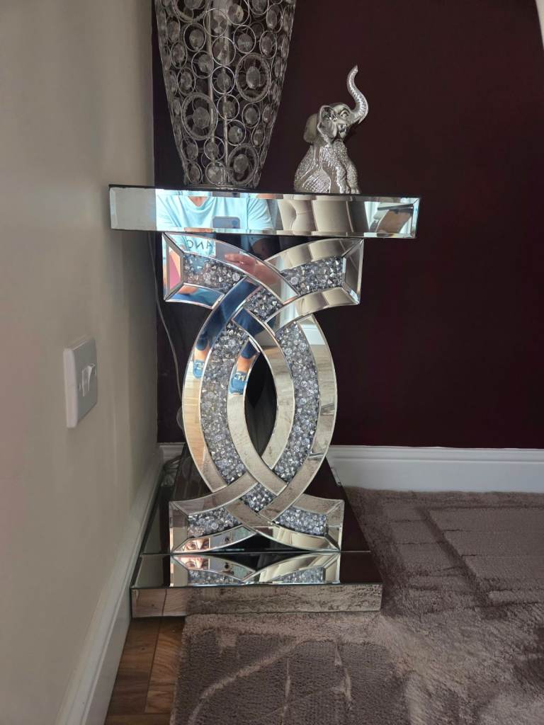 Mirrored Console Table with Crushed Diamond Inlay
