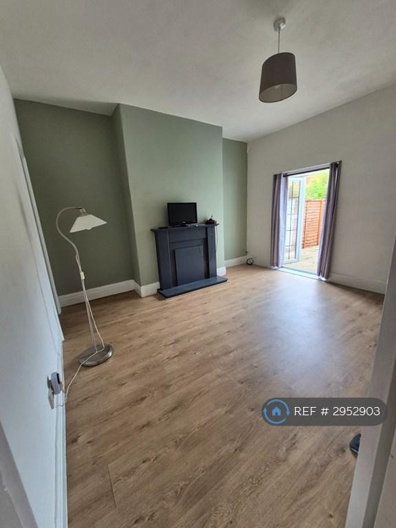 2 bedroom house in Portobello St, Hull, HU9 (2 bed) (#2952903)
