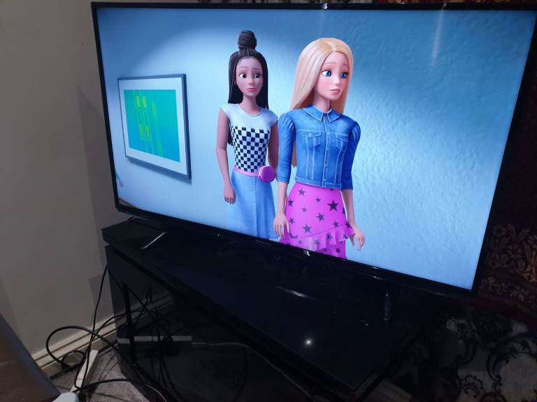 Smart Panasonic 40 inch TV 