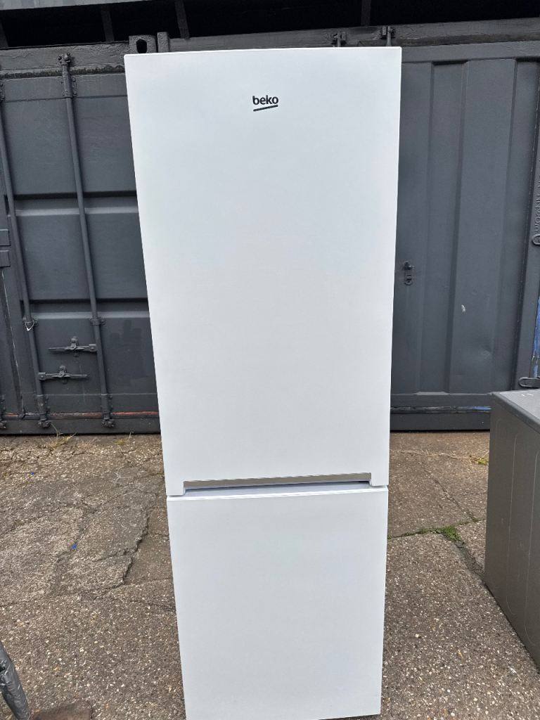 Beko Fridge Freezer 6Ft