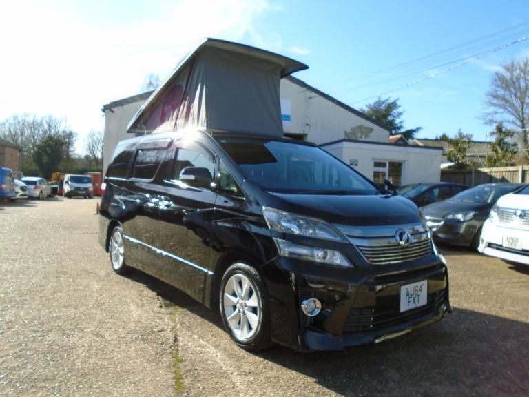  2014 { 64 }TOYOTA ALPHARD CAMPER VAN ,MOTORHOME,~OFF GRID SOLAR PANEL