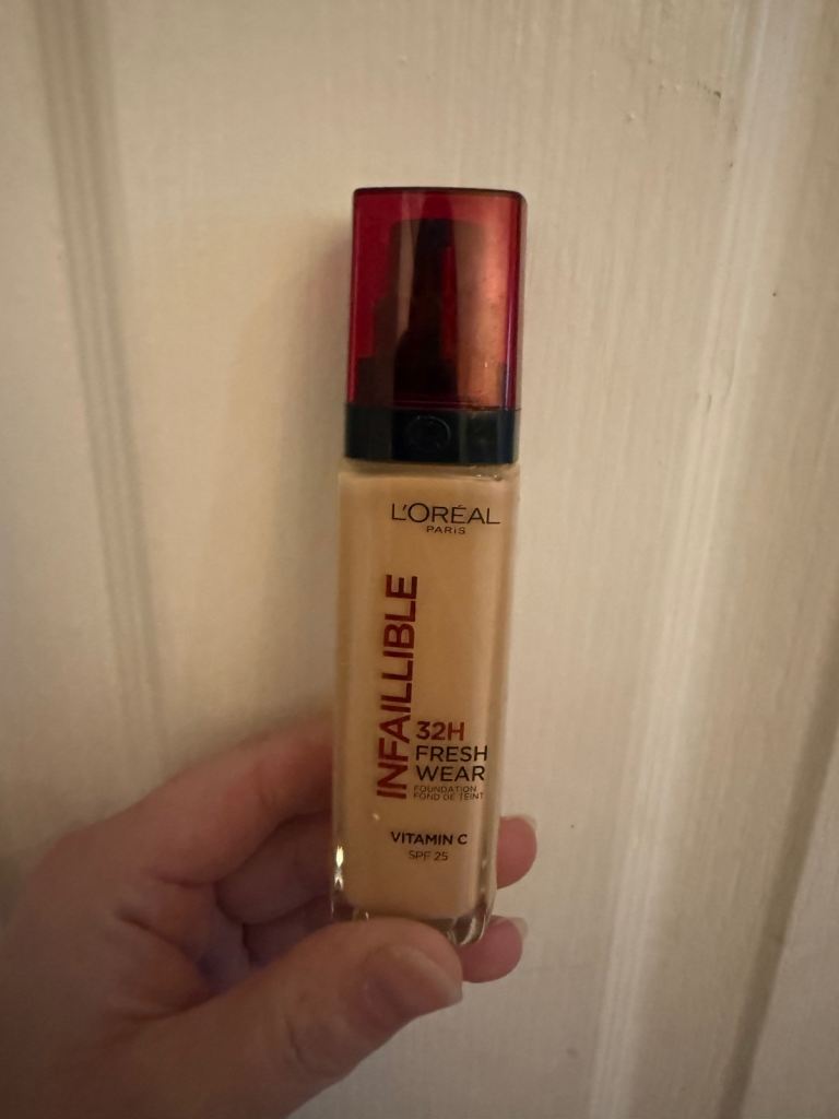 L’Oréal 32H infallible Foundation - shade 140