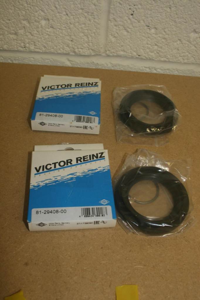 BMW E36 E46 M3 Diff Parts. Seals. Pinion Bush. Bolts.