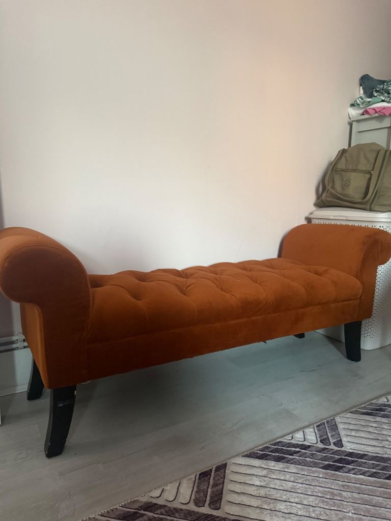 Orange Velvet Tufted Bench with Rolled Arms – Good Condition