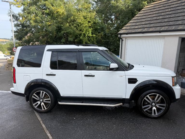 Land Rover DISCOVERY 4 3.0 TDv6 Landmark Edition