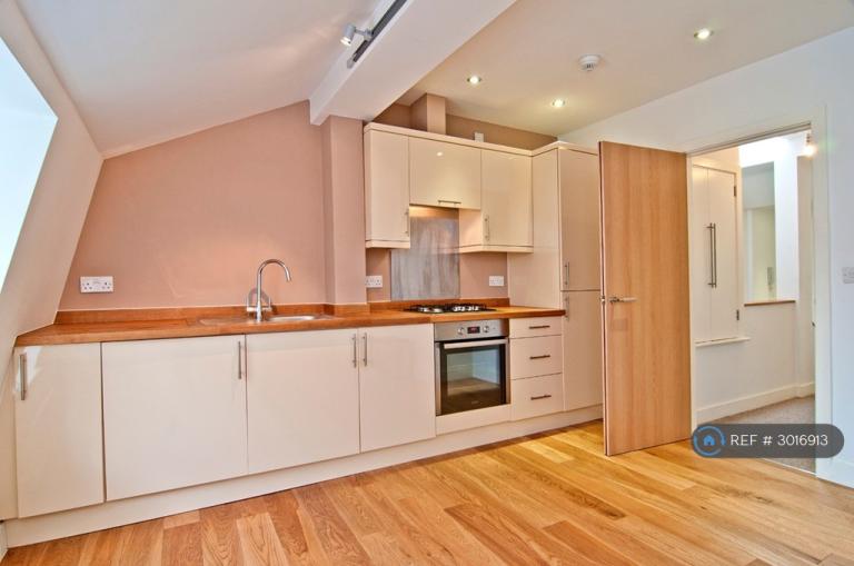 2 bedroom flat in Church Street, Brighton, BN1 (2 bed) (#3016913)