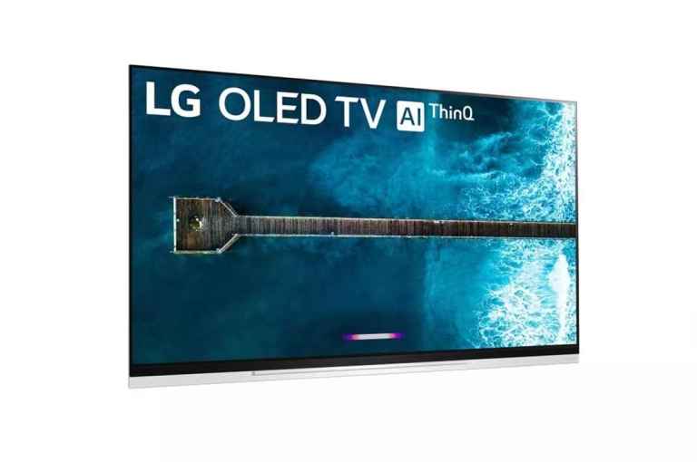 OFFERS ACCEPTED 55 inch LG OLED55E9 OLED TV 4K 120HZ MONITOR HAS SLIGHT BURN IN AT TOP OF SCREEN