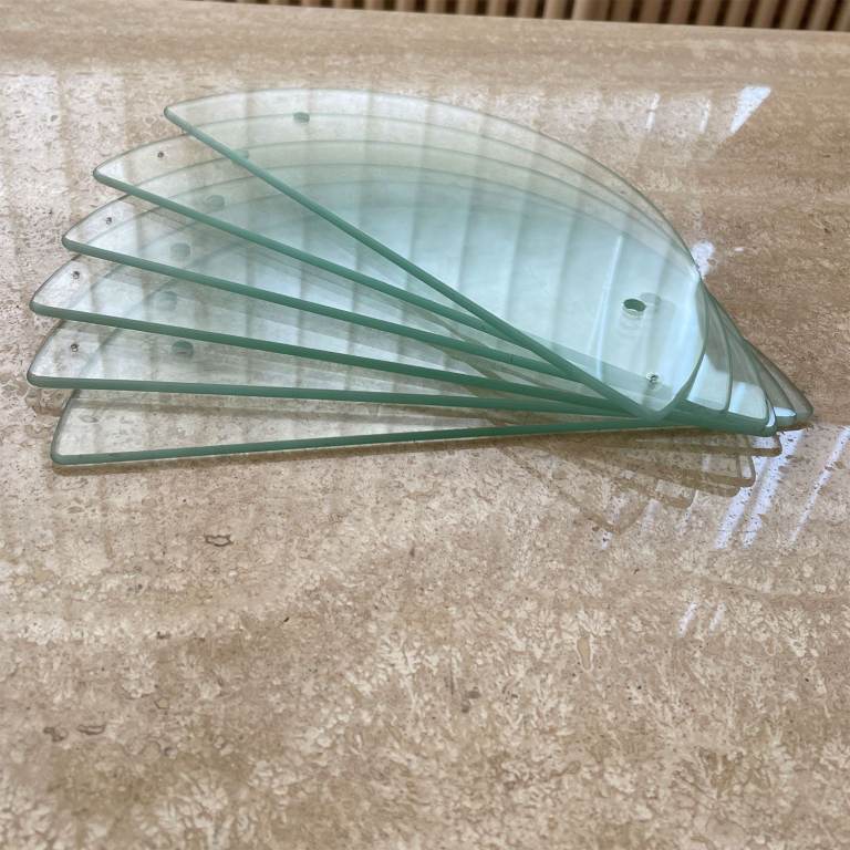 Glass Wall Light Shades shelf– Clear, Good Condition