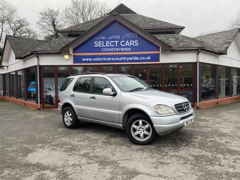 2000 Mercedes-Benz M Class 3.2 ML320 SUV 5dr Petrol Automatic (330 g/km  217