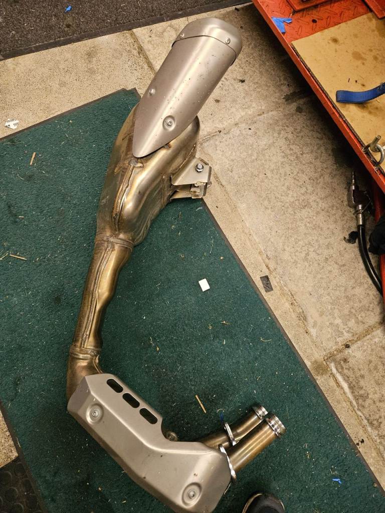2022 mt07 exhaust 