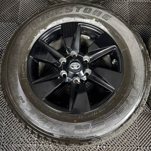 タイヤ・ホイール Land Cruiser Prado Genuine 17 wheel\Tire 17'' GENUINE TOYOTA LAND CRUISER BLACK CANYON PRADO WHEELS TYRES