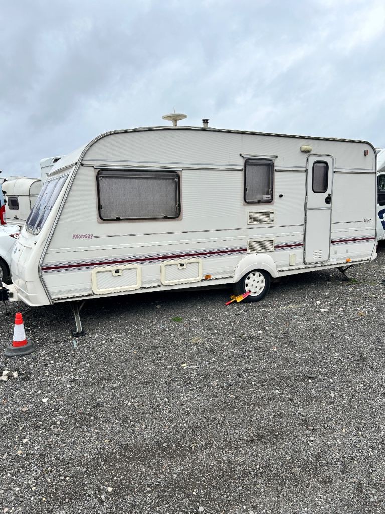 Bailey Avonway 4 berth caravan 
