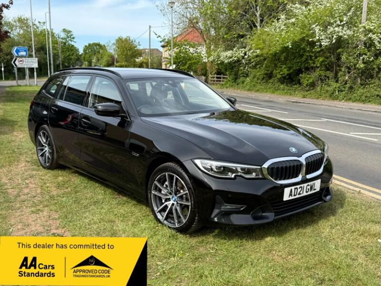 2021 BMW 3 Series 330e Sport Pro 5dr Step Auto 1 OWNER FROM NEW FULL SERVICE HISTORY  ESTATE Petr...