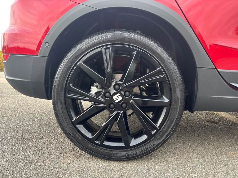 2025 SEAT Arona 1.0 TSI 115 FR Black Edition 5dr Hatchback PETROL Manual