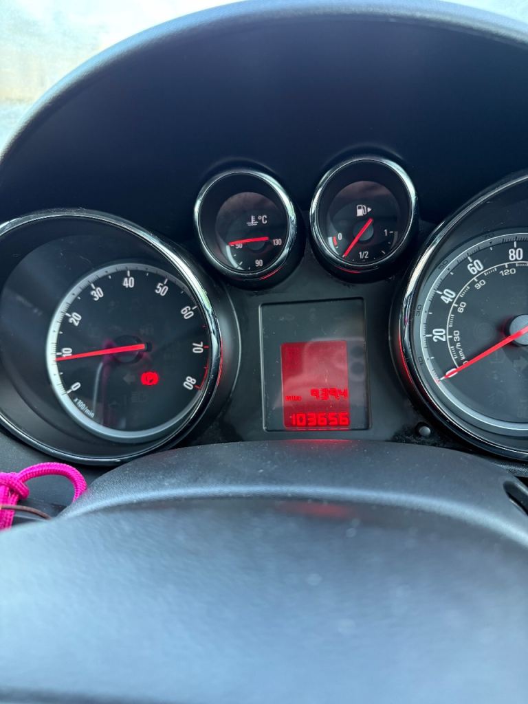 Vauxhall, ASTRA, Hatchback, 2011, Manual, 1398 (cc), 5 doors