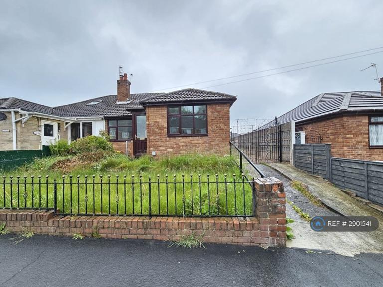 3 bedroom house in Camberwell Crescent, Wigan, WN2 (3 bed) (#2901541)