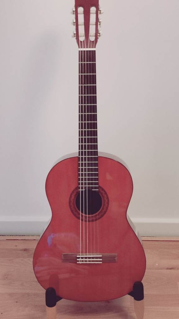 Yamaha C40 Acoustic Guitar 
