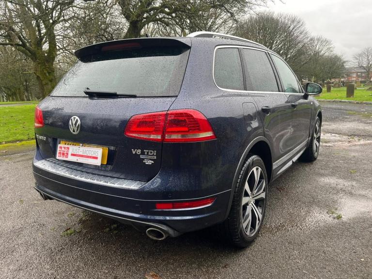 2014 Volkswagen Touareg 3.0 TDI V6 BlueMotion Tech R-Line Tiptronic 4WD Euro 5 (s/s) 5dr ESTATE D...
