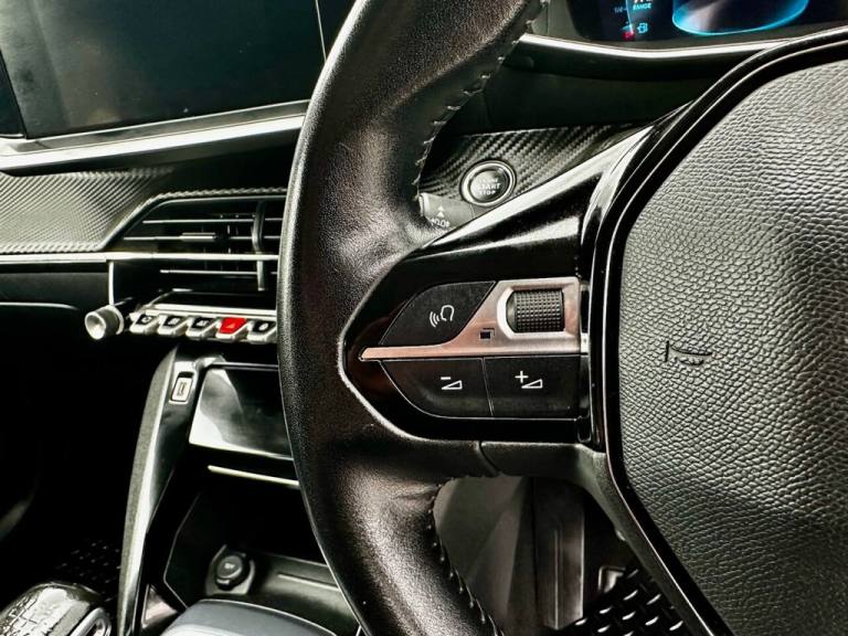 2020 Peugeot 2008 1.2 PureTech Allure SUV 5dr Petrol Manual Euro 6 (s/s) (100 ps) HATCHBACK Petro...